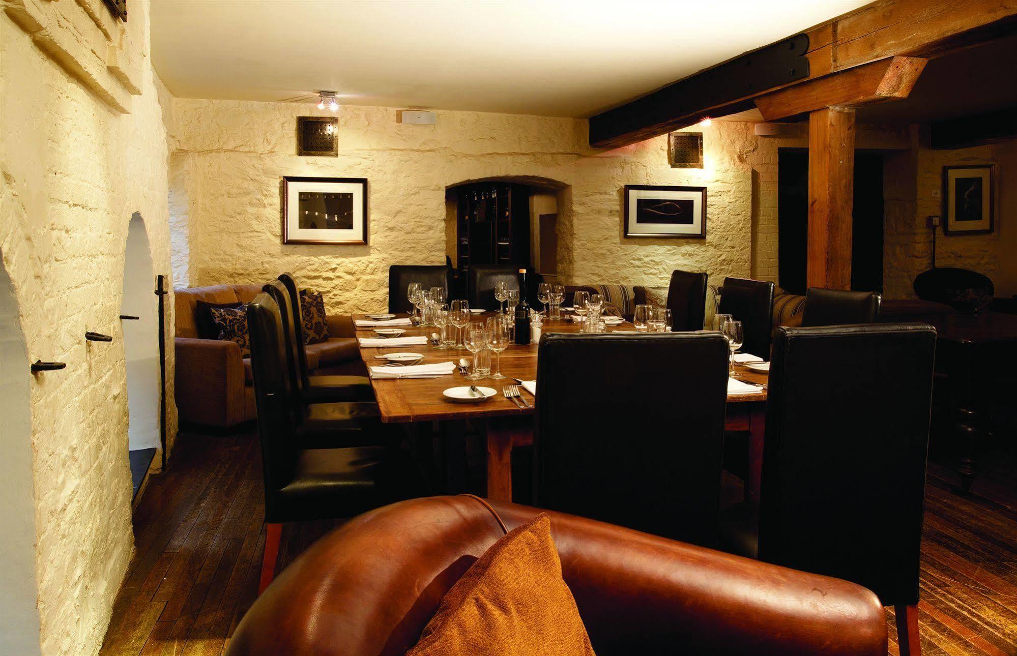 Du Vin 4*