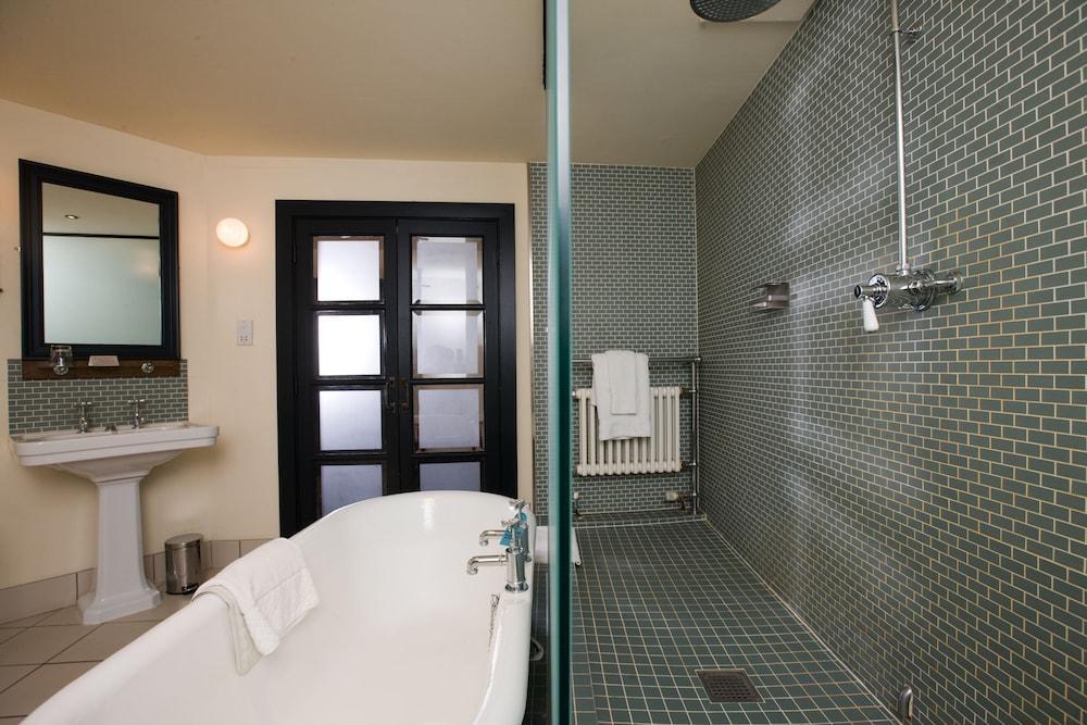 Du Vin 4* Bristol